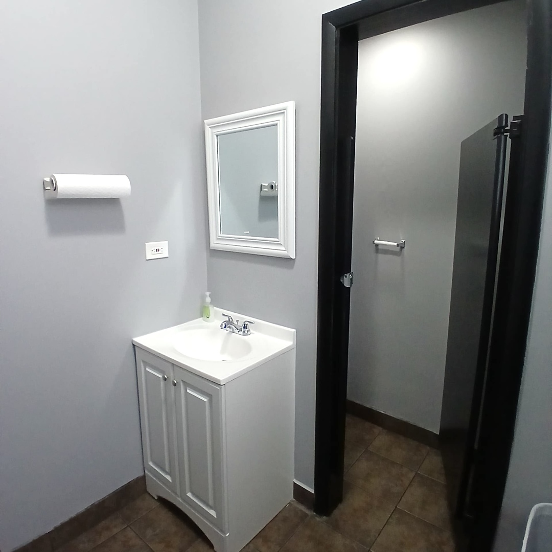 5642 West Diversey Avenue Chicago IL 60639