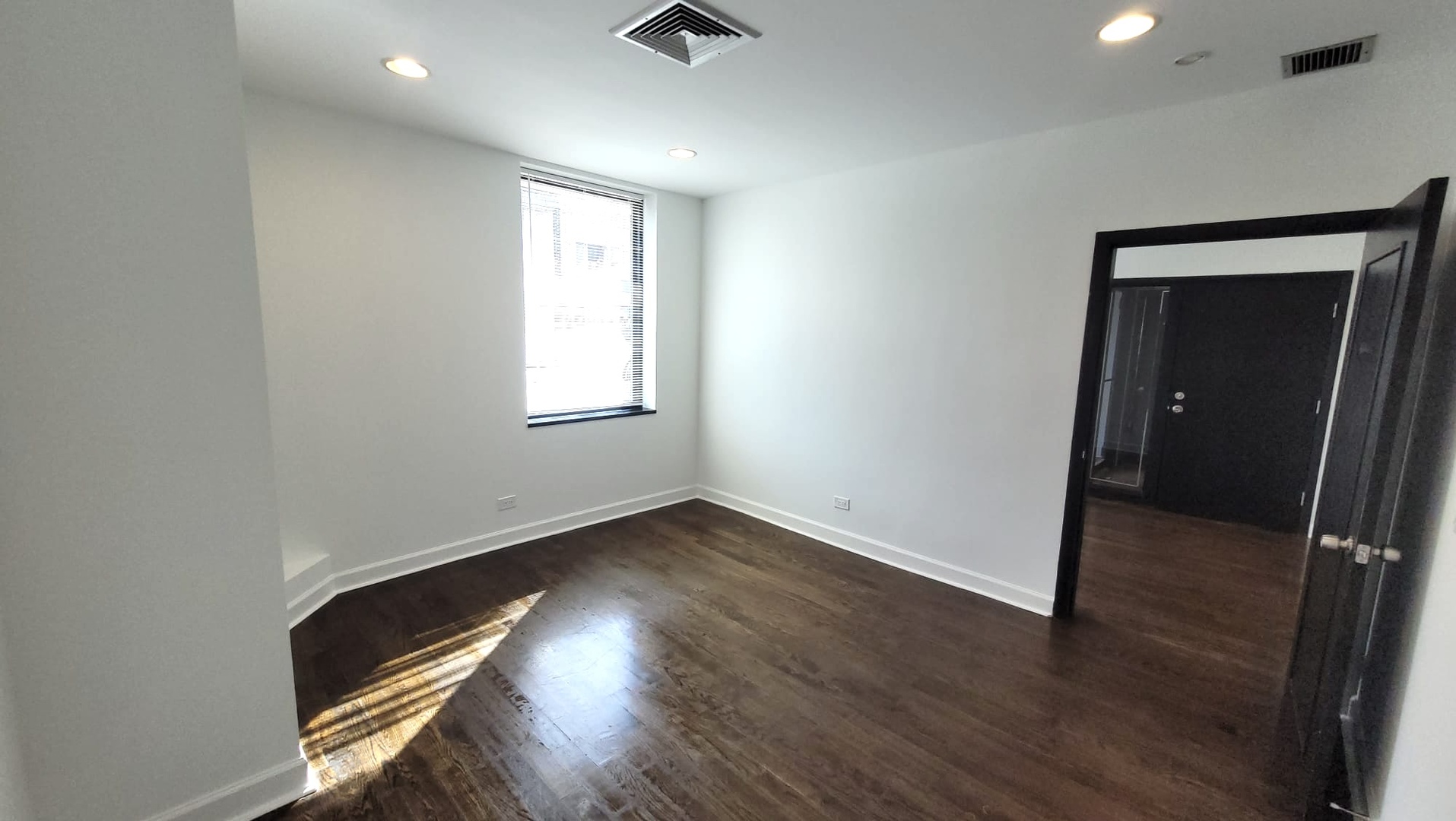 5642 West Diversey Avenue Chicago IL 60639