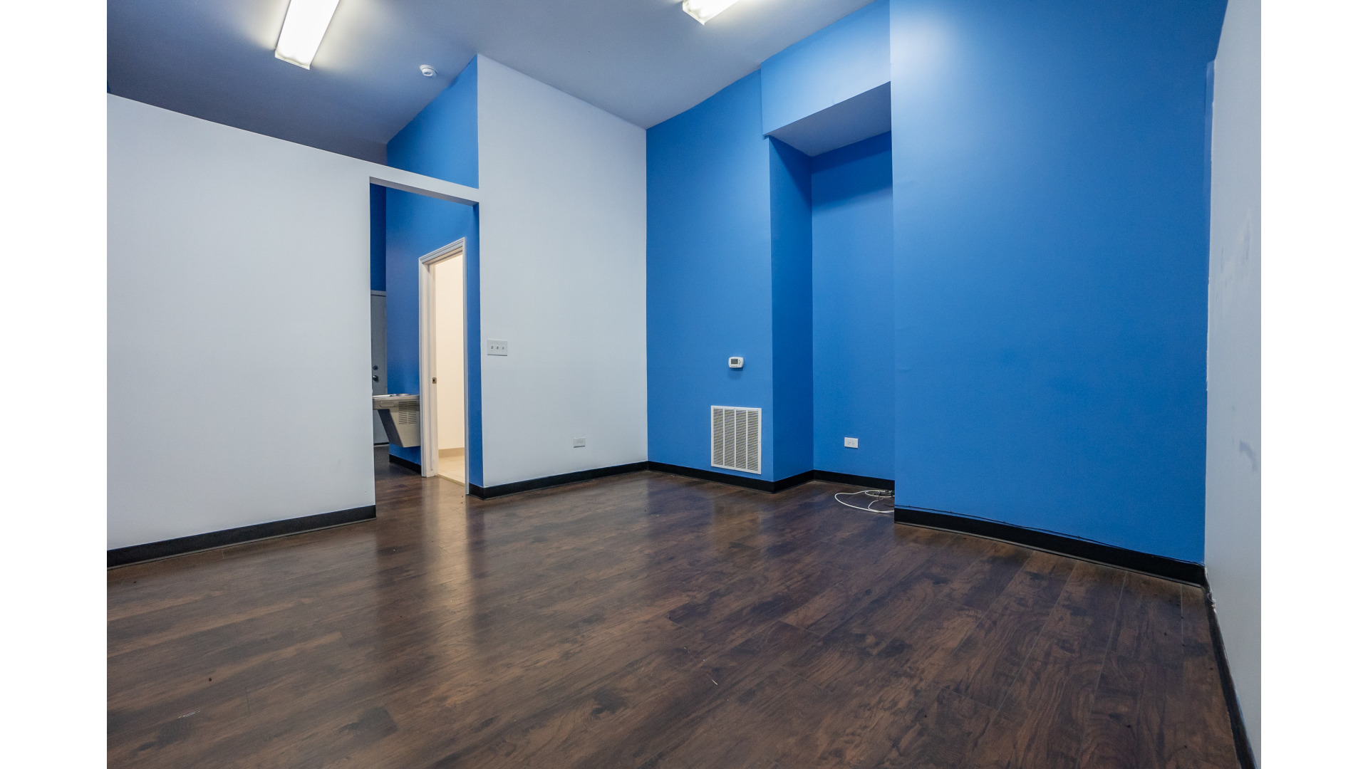 3738 West Lawrence Avenue Chicago IL 60625