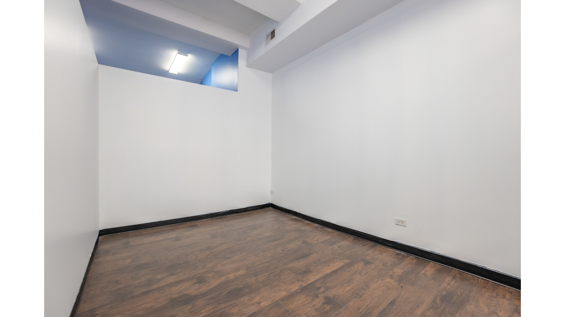 3738 West Lawrence Avenue Chicago IL 60625