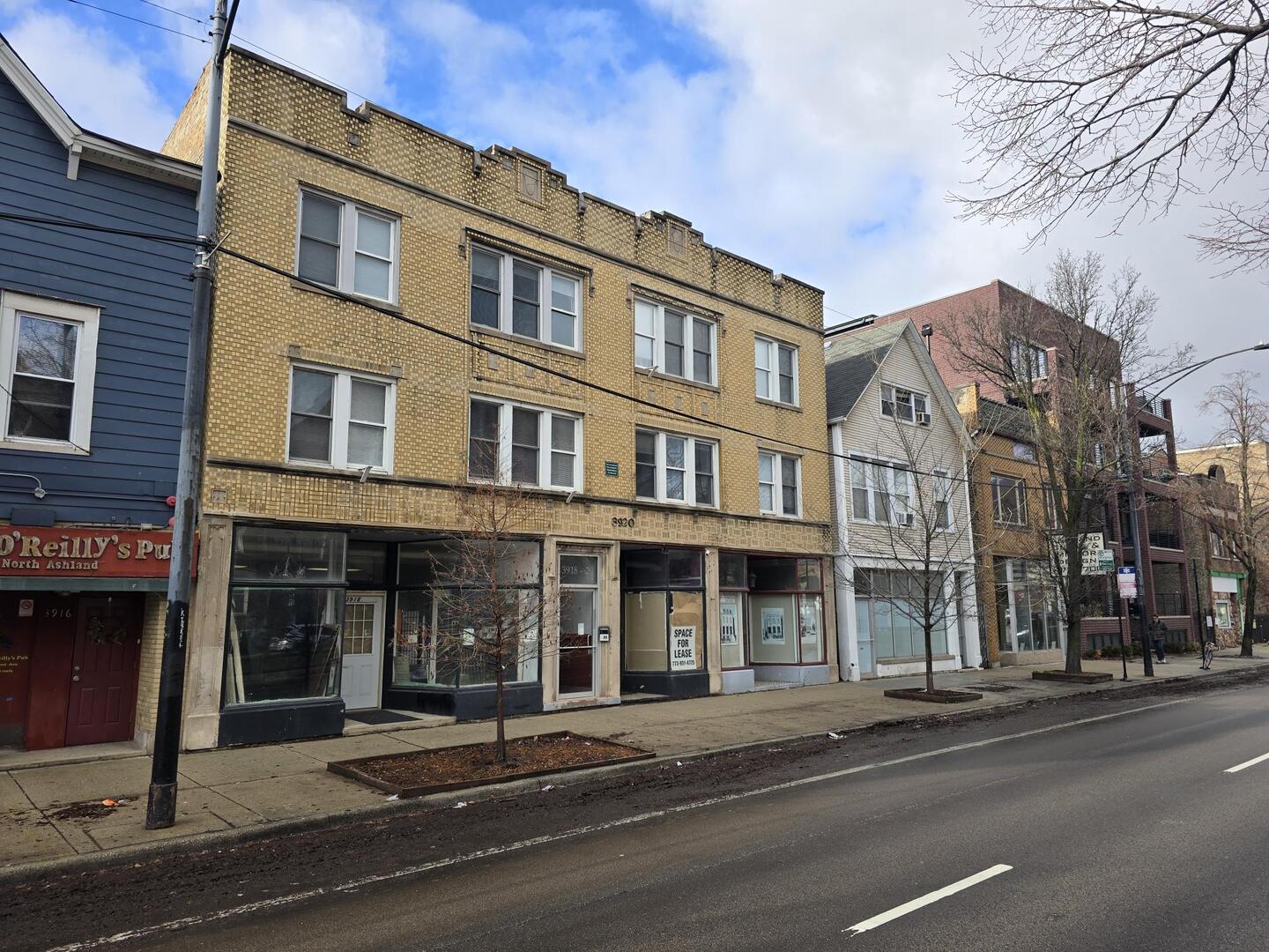 3918 North Ashland Avenue Chicago IL 60613