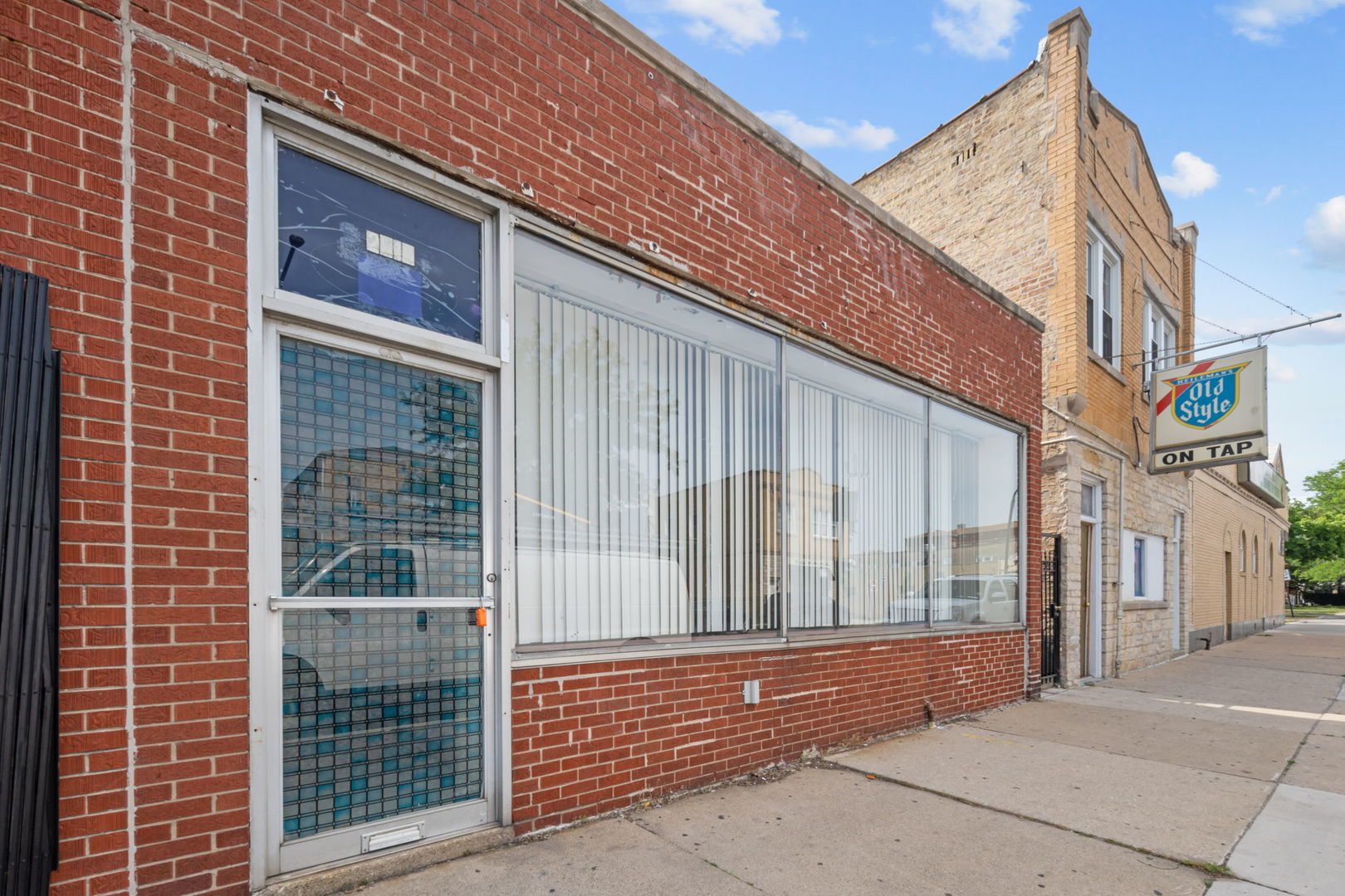 2516 North Laramie Avenue Chicago IL 60639