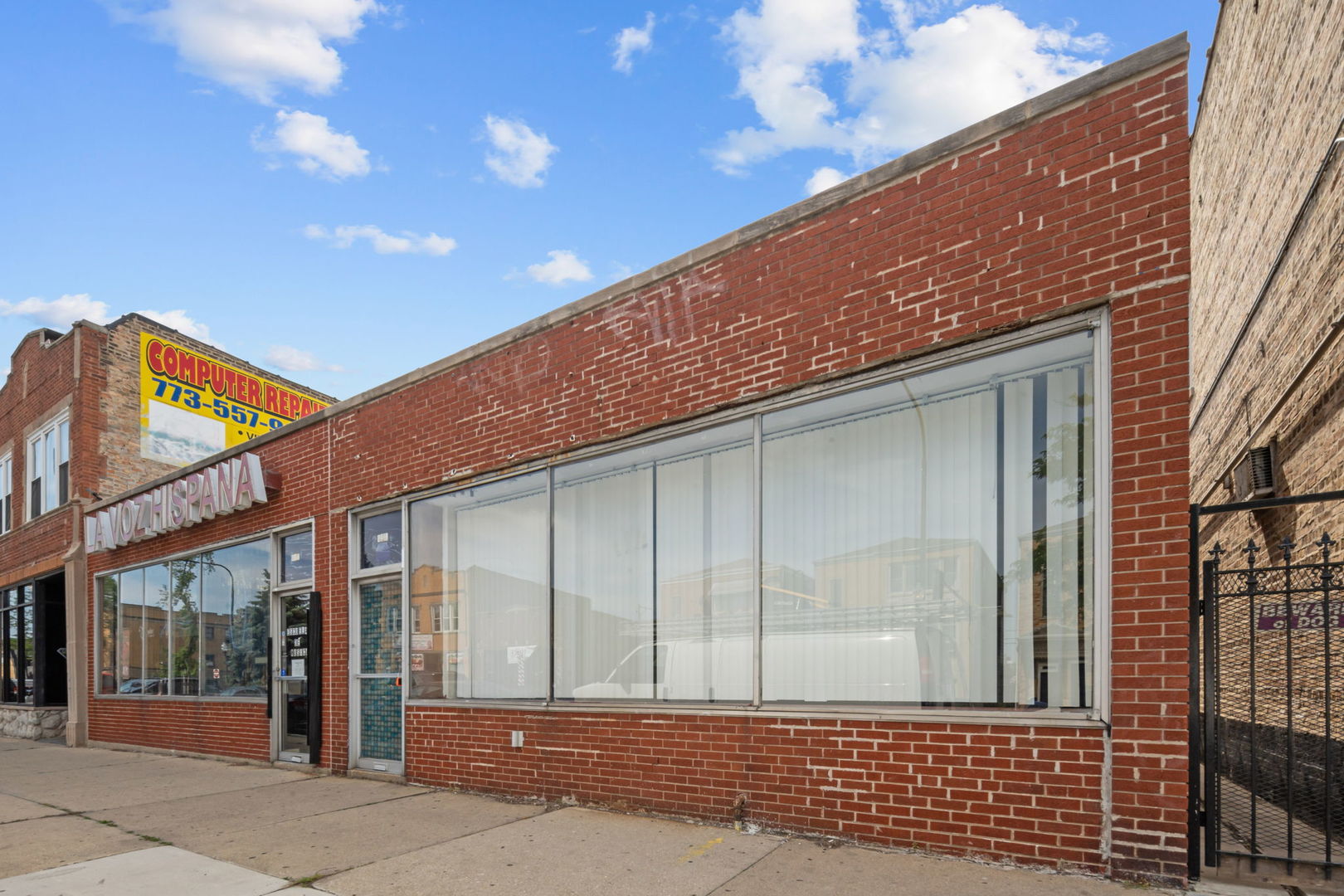 2516 North Laramie Avenue Chicago IL 60639