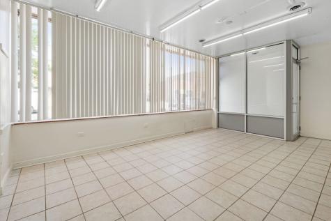 2516 North Laramie Avenue Chicago IL 60639