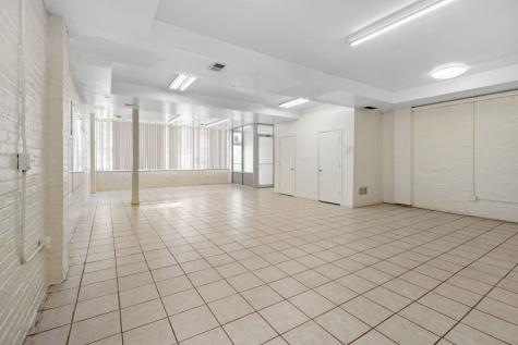 2516 North Laramie Avenue Chicago IL 60639