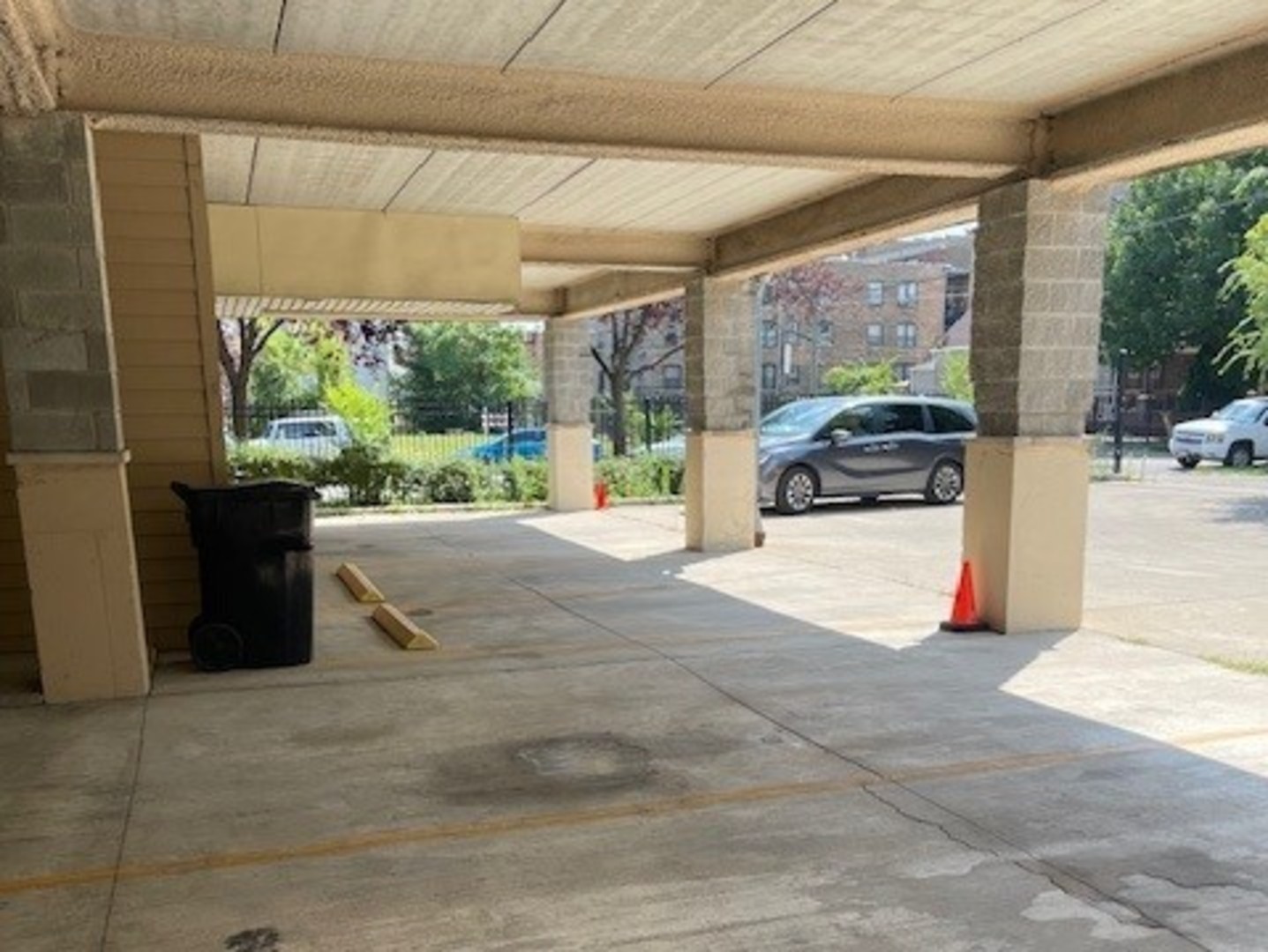 3305 West Division Street Chicago IL 60651