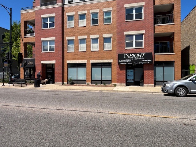 1652 West North Avenue Chicago IL 60622