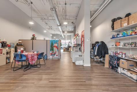 26 North Broadway Aurora IL 60505