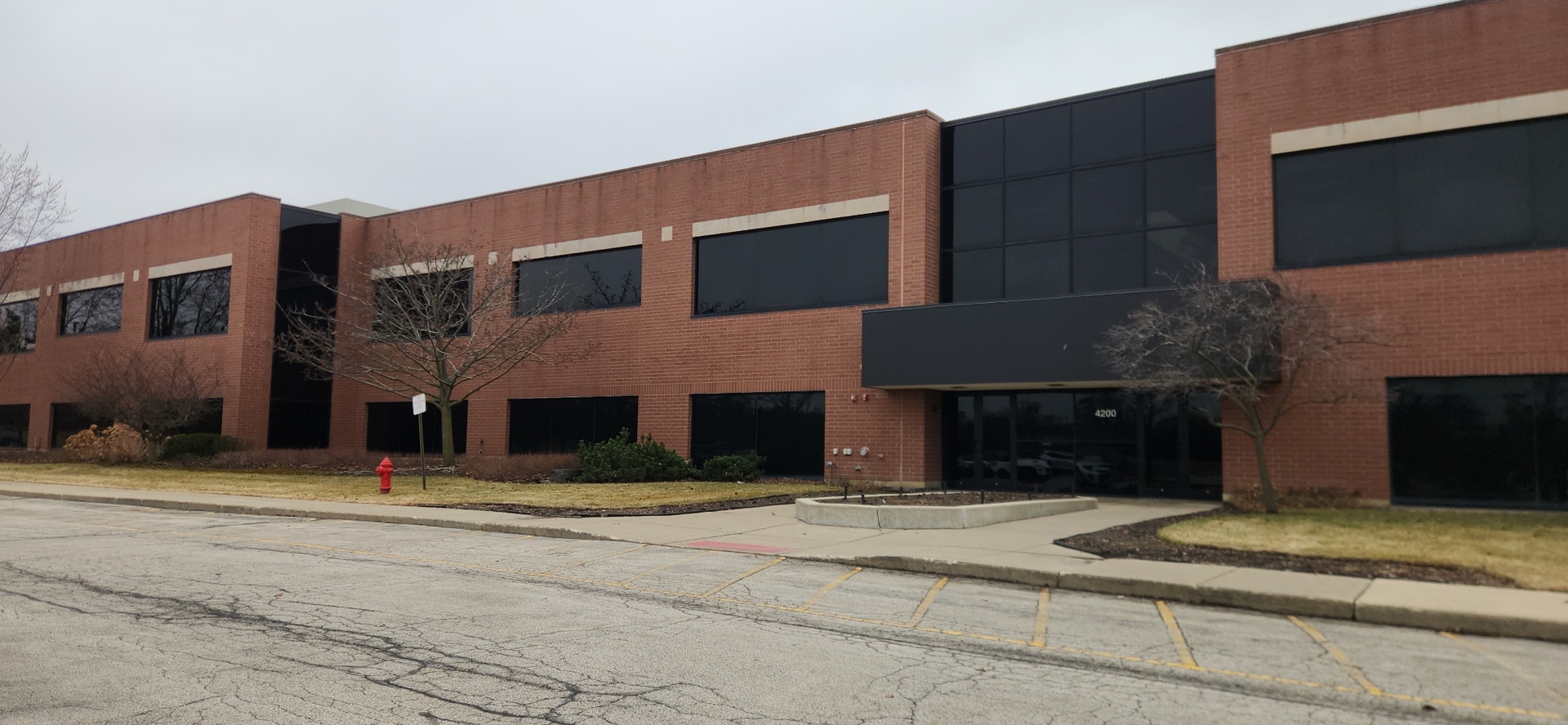4200 Cantera Drive Warrenville IL 60555
