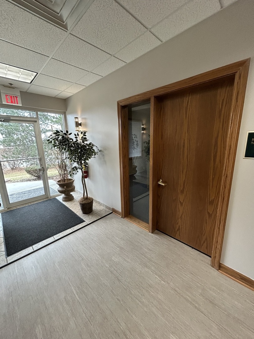 1510 Plainfield Road Darien IL 60561