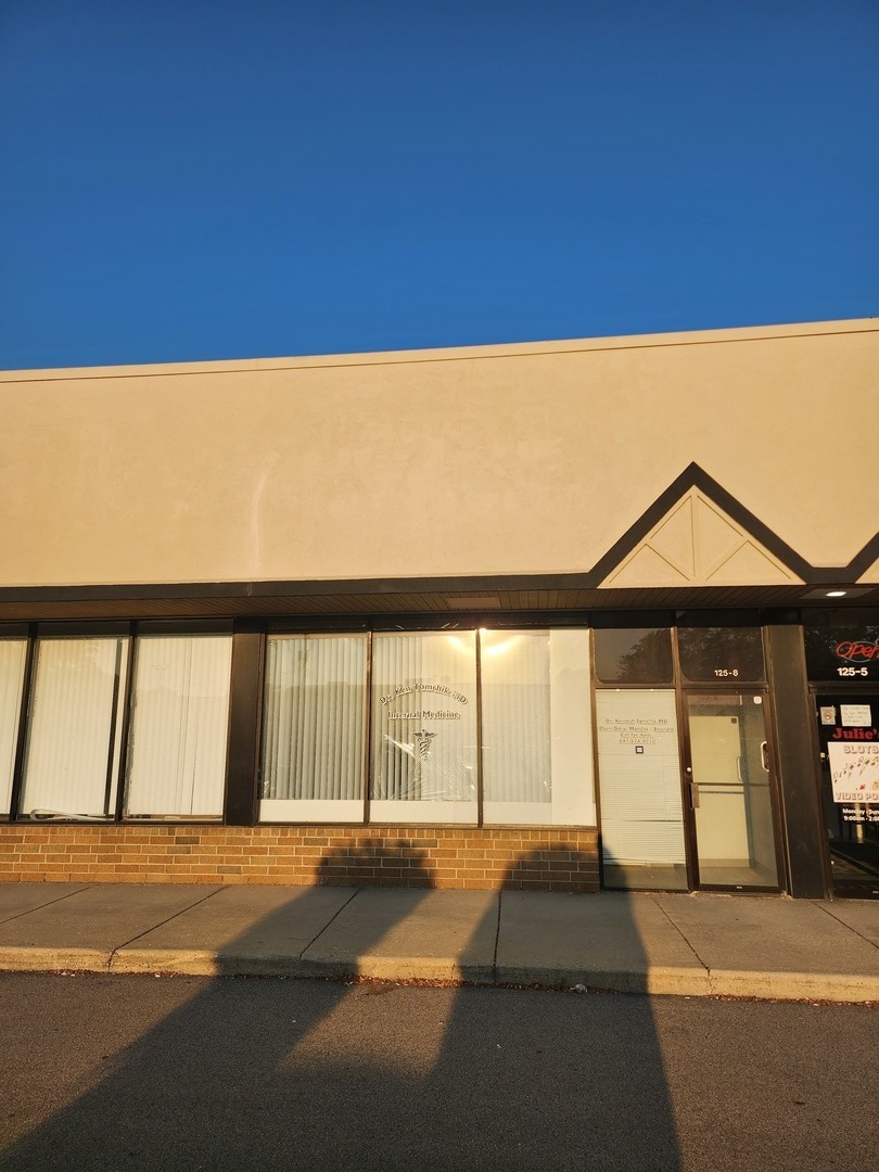 125 East State Road Island Lake IL 60042