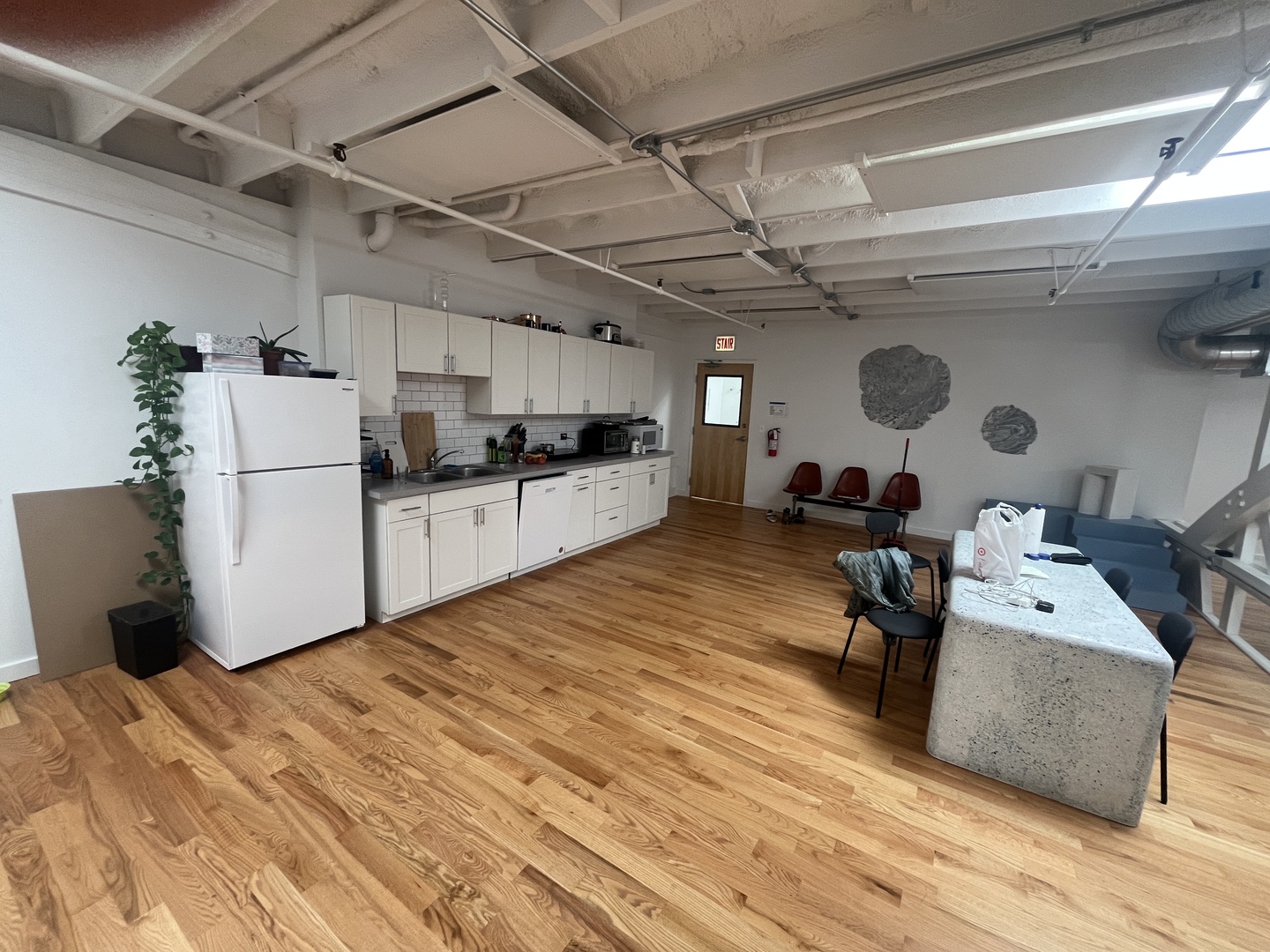 4900 North Elston Avenue Chicago IL 60630
