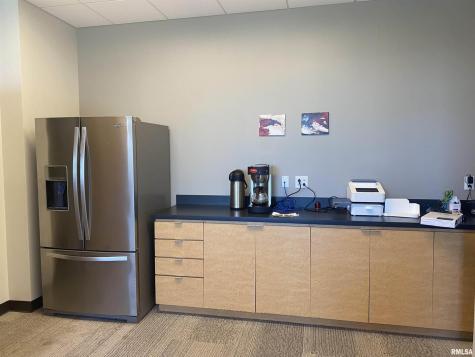 1601 River Drive Moline IL 61265