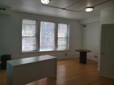 1218 West Wilson Avenue Chicago IL 60640