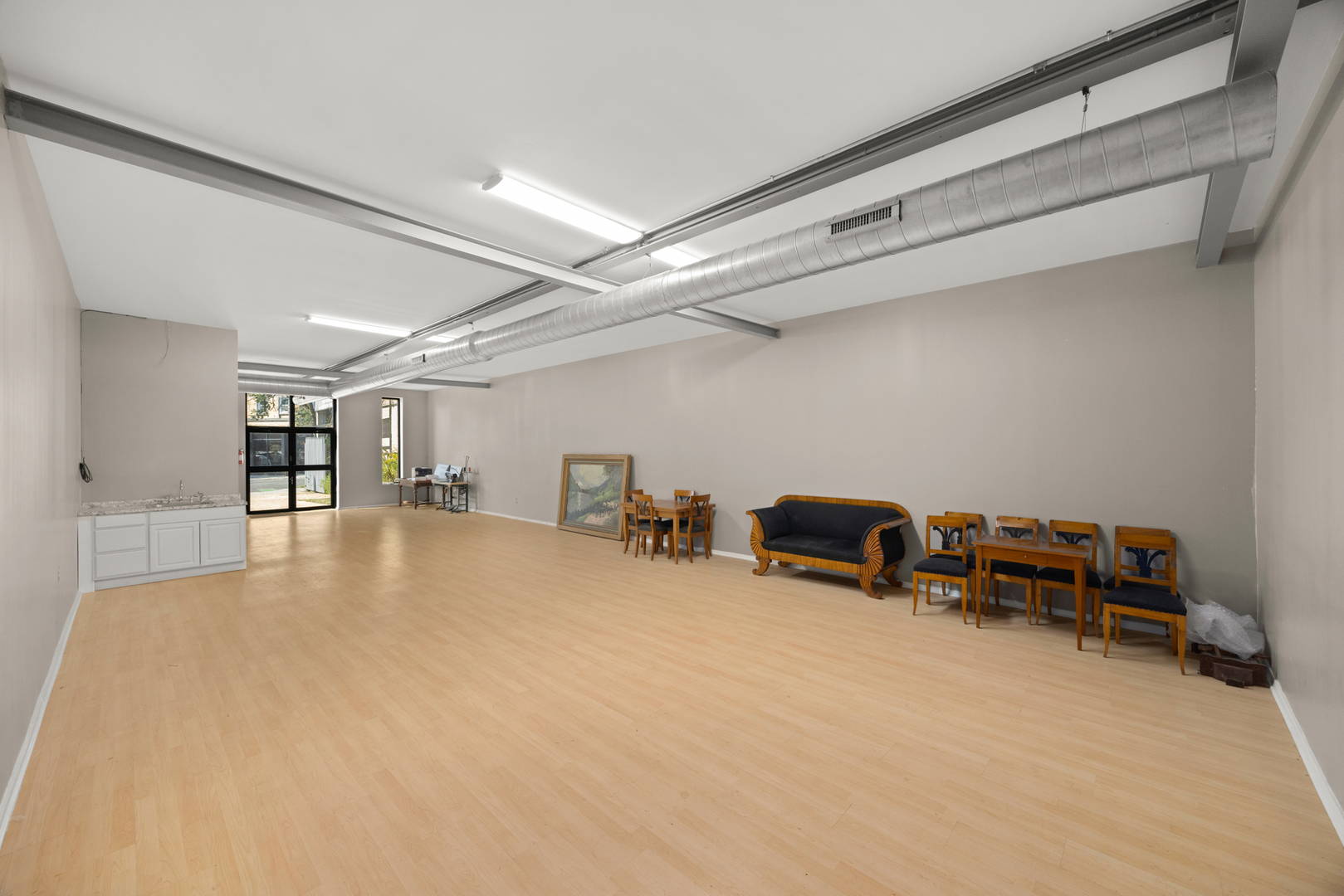 3381 North Milwaukee Avenue Chicago IL 60641