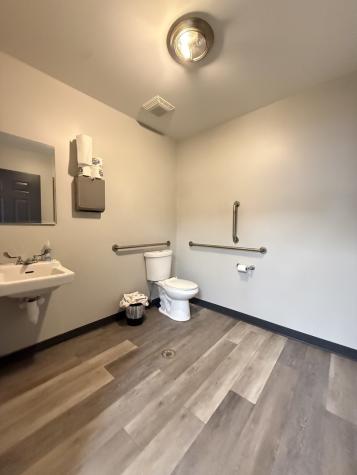 7051 North Clark Street Chicago IL 60626