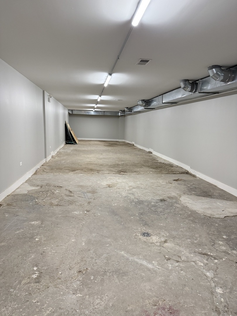 7051 North Clark Street Chicago IL 60626