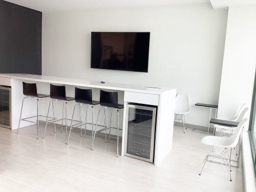 2112 North Clybourn Avenue Chicago IL 60614