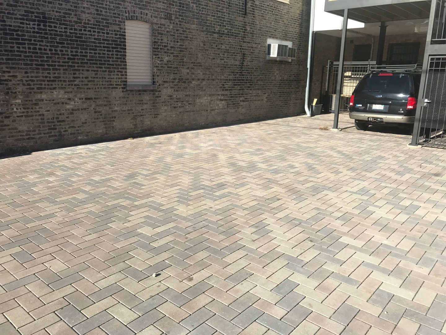 3643 West Lawrence Avenue Chicago IL 60625