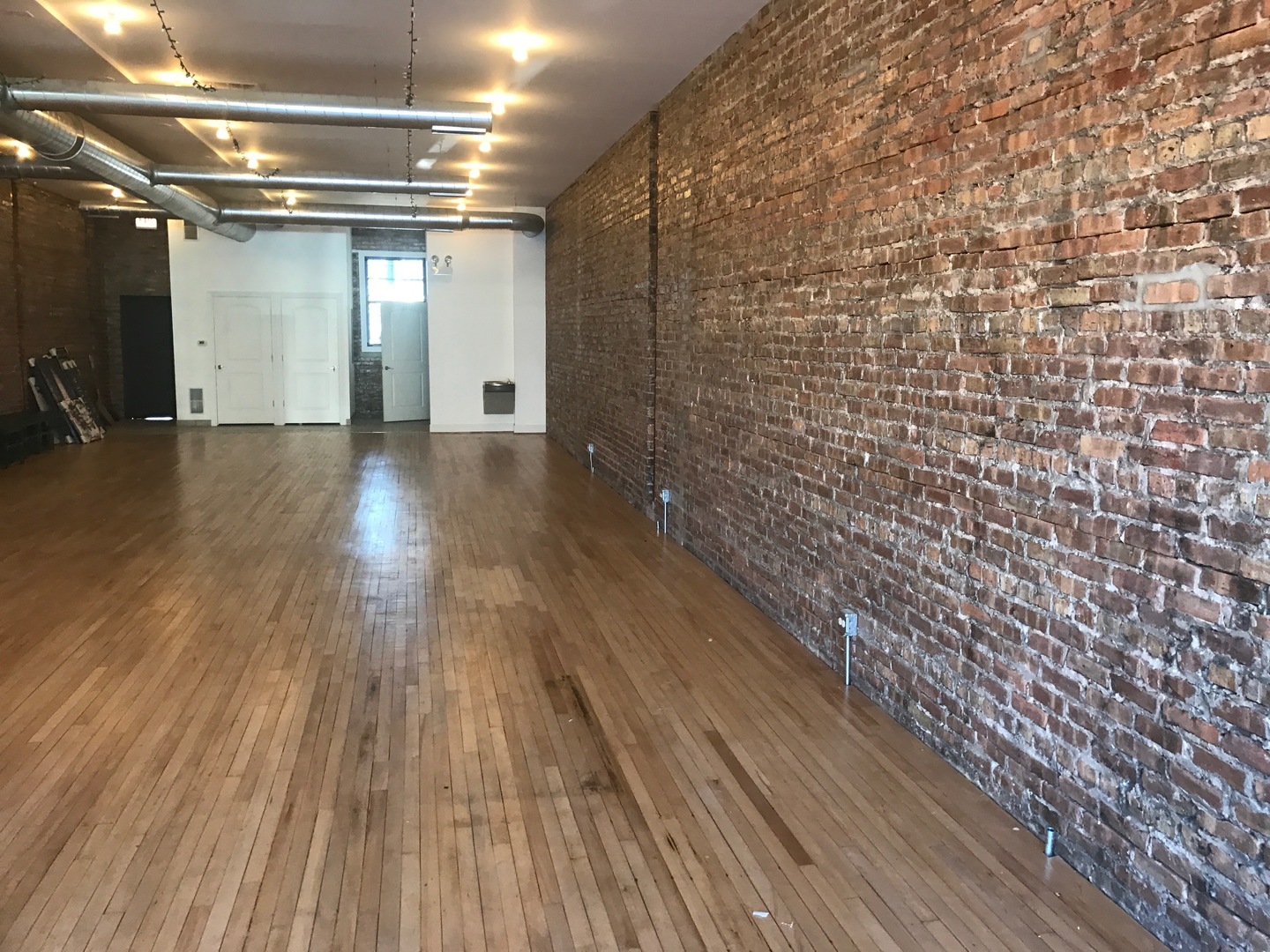 3643 West Lawrence Avenue Chicago IL 60625