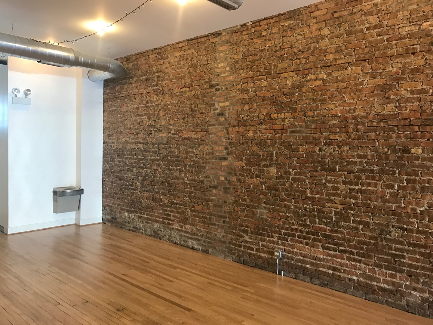 3643 West Lawrence Avenue Chicago IL 60625