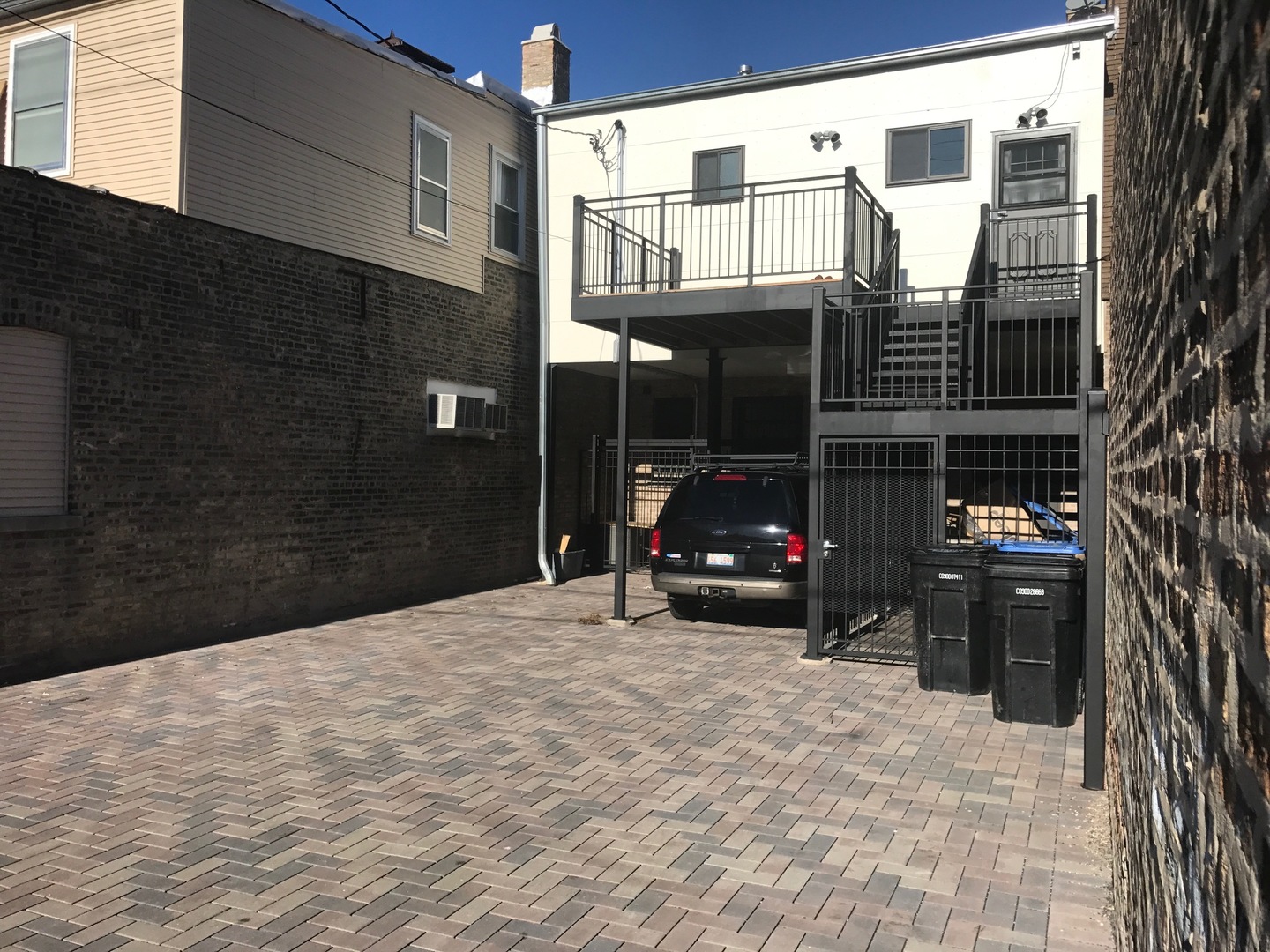 3643 West Lawrence Avenue Chicago IL 60625