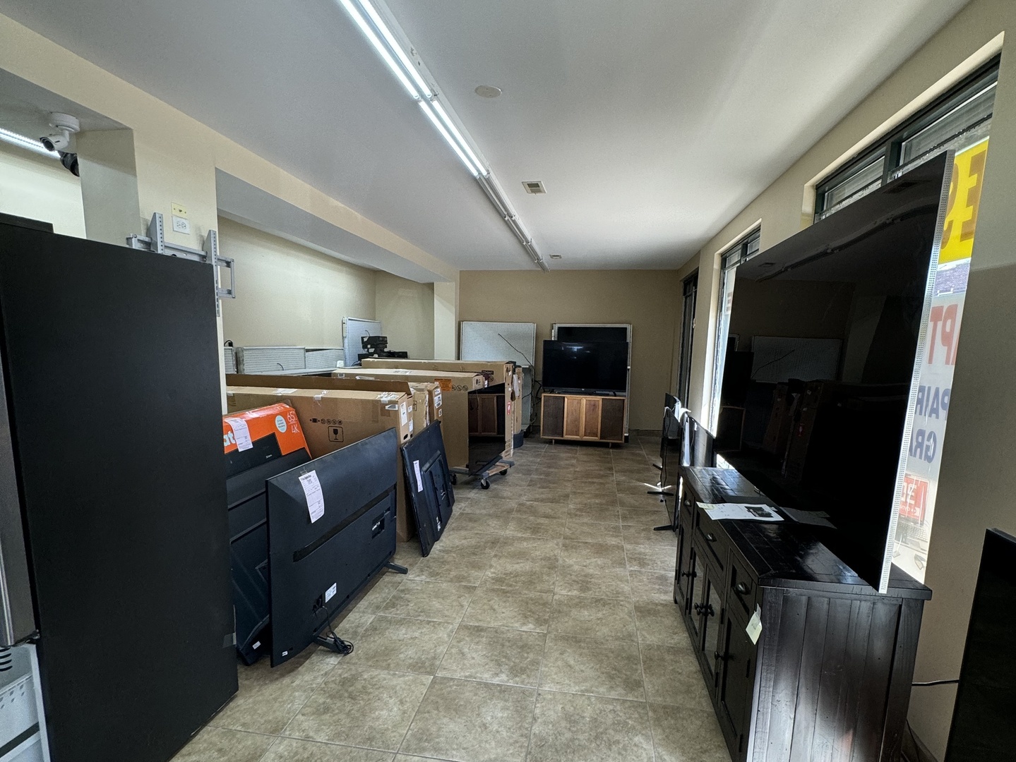 2856 West 63rd Street Chicago IL 60629