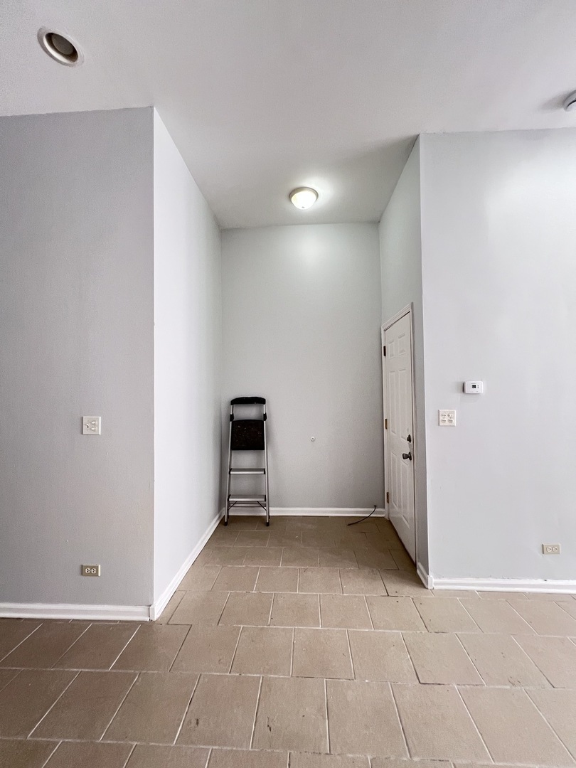 2548 West 71st Street Chicago IL 60629