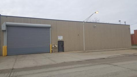 4451 West Kinzie Street Chicago IL 60624
