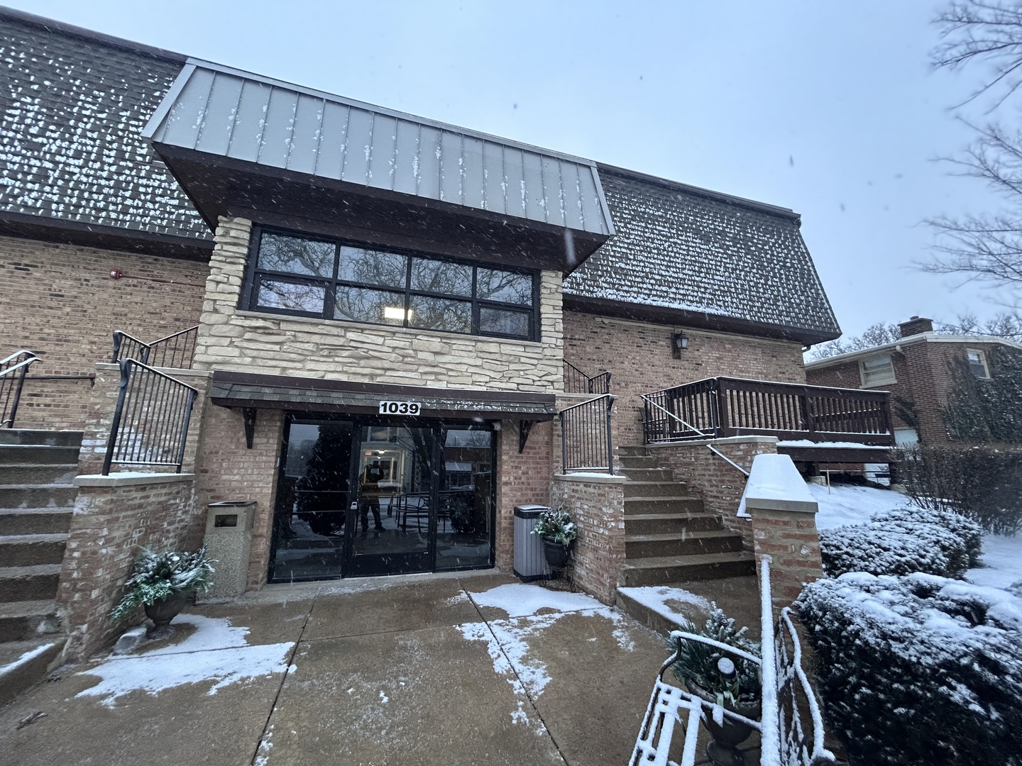 1039 College Avenue Wheaton IL 60187