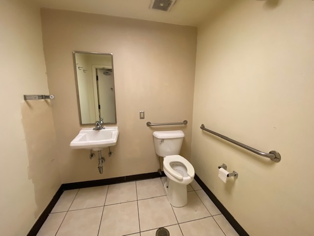 1675 North Milwaukee Avenue Chicago IL 60647