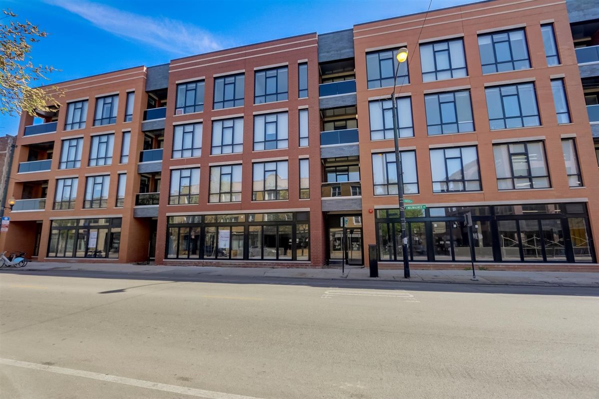 3101 North Milwaukee Avenue Chicago IL 60647