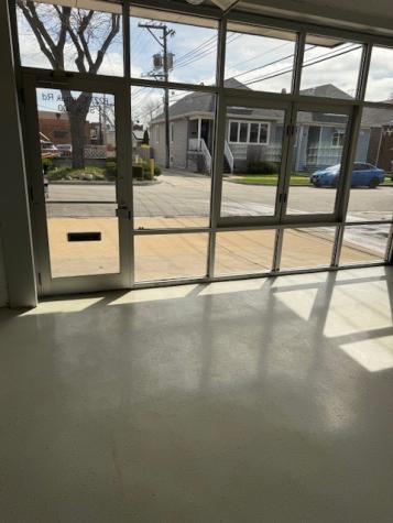 6227 Cermak Road Berwyn IL 60402