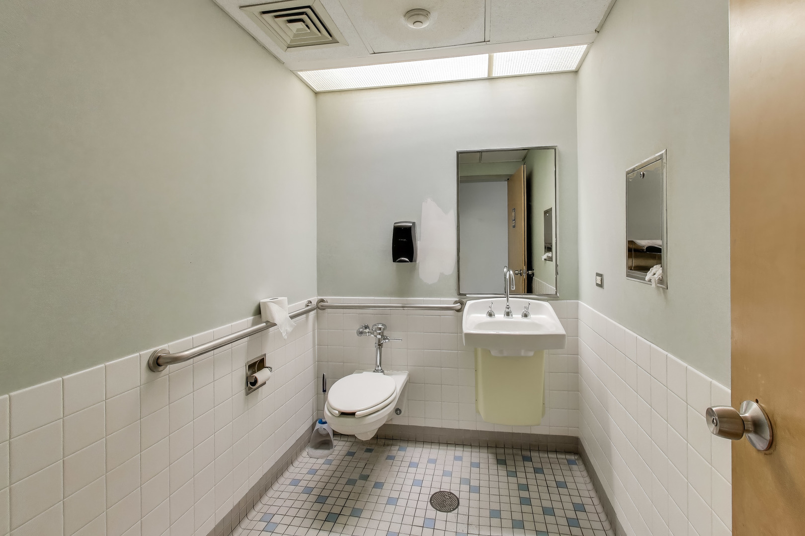 2659 North Milwaukee Avenue Chicago IL 60647