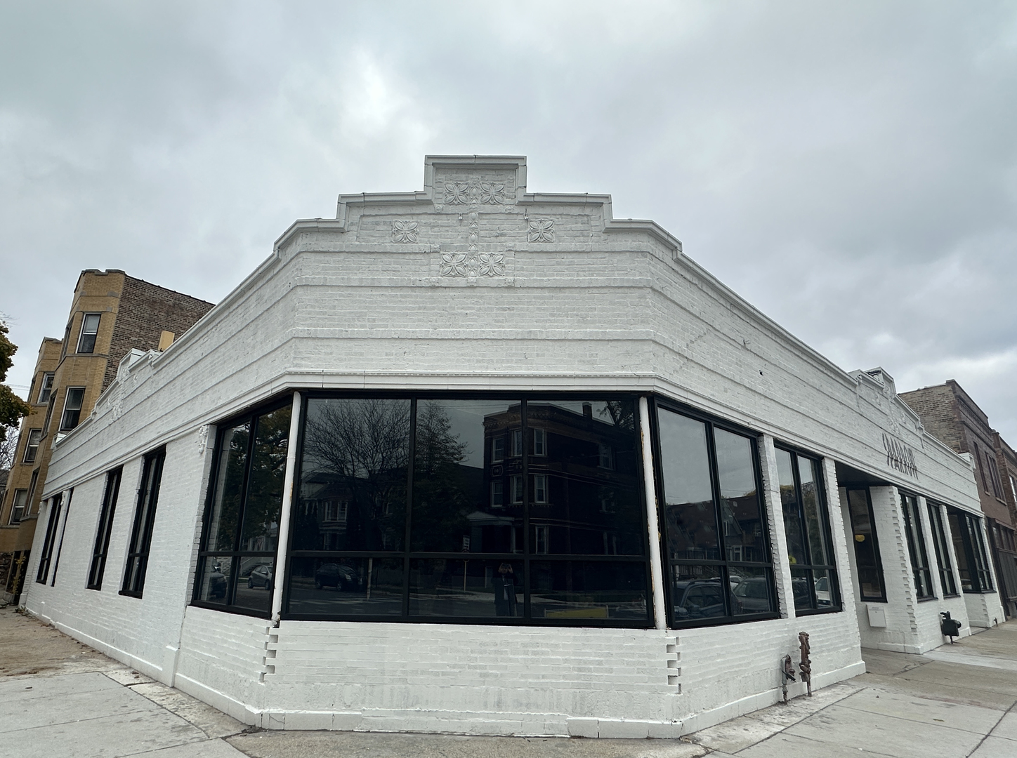 3652 West Wrightwood Avenue Chicago IL 60647