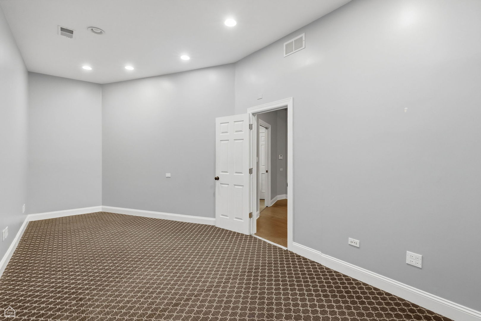 4124 North Lincoln Avenue Chicago IL 60618