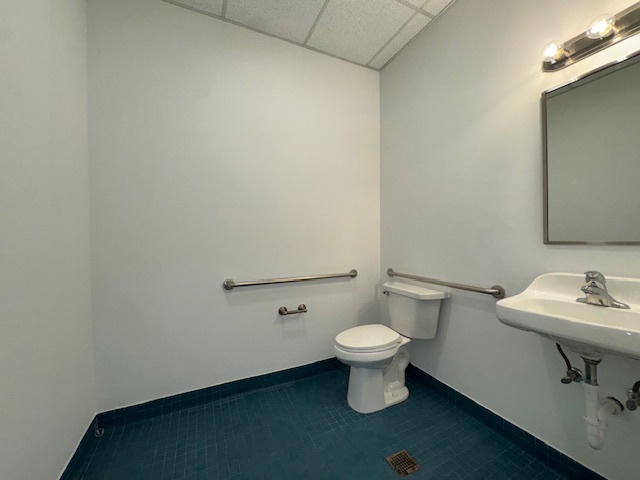 2376 North Neva Avenue Chicago IL 60707