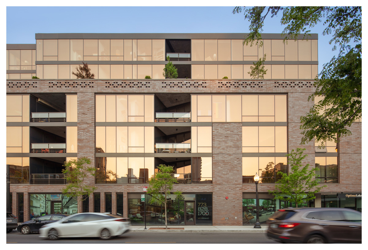 3460 North Broadway Street Chicago IL 60657