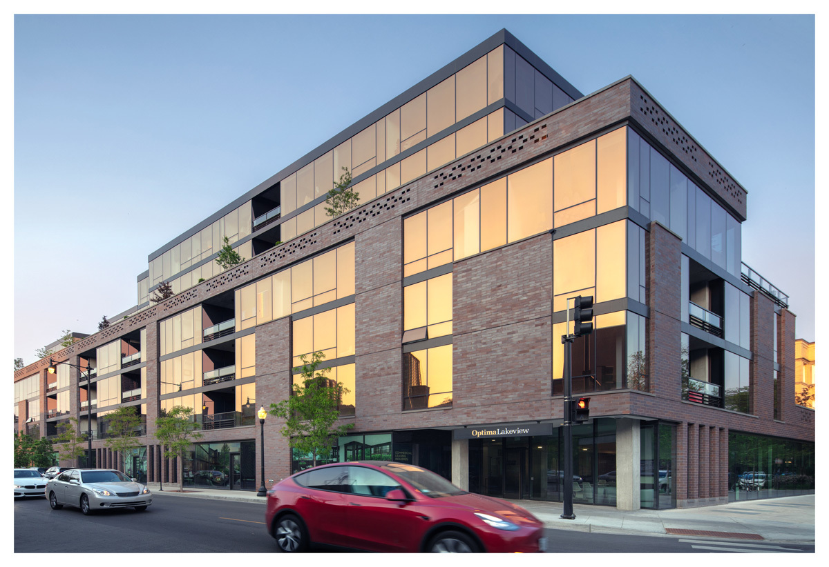 3460 North Broadway Street Chicago IL 60657