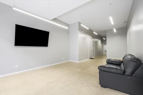 1544 West North Avenue Chicago IL 60642
