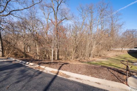 604 35TH Avenue Moline IL 61265