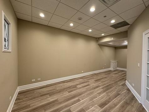 662 East Northwest Highway Mount Prospect IL 60056