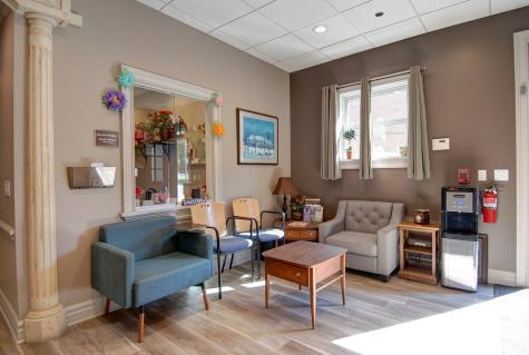 662 East Northwest Highway Mount Prospect IL 60056
