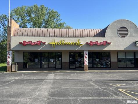 609 Avenue Of The Cities East Moline IL 61244