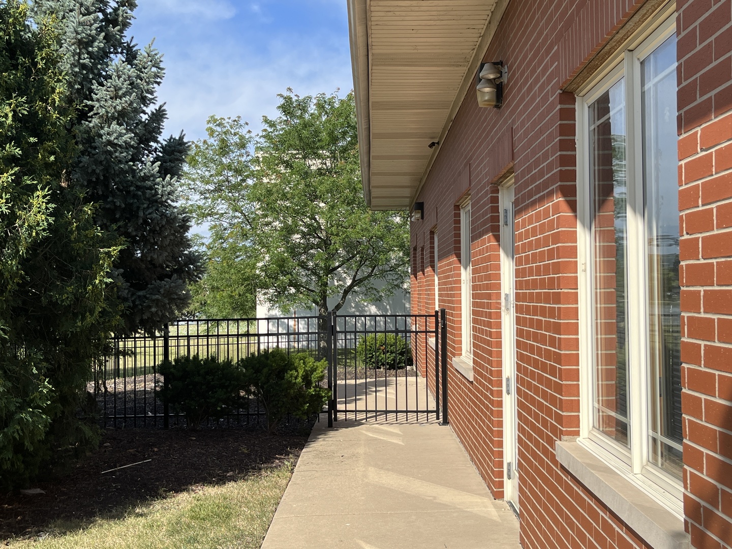 3691 Darlene Court Aurora IL 60504