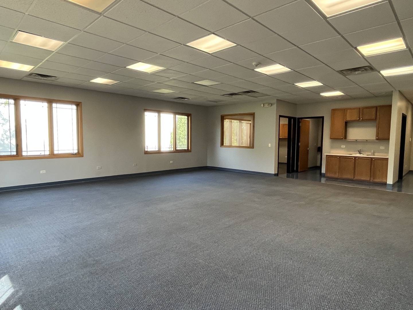 3691 Darlene Court Aurora IL 60504