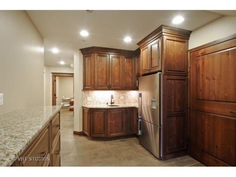 2132 Green Bay Road Highland Park IL 60035
