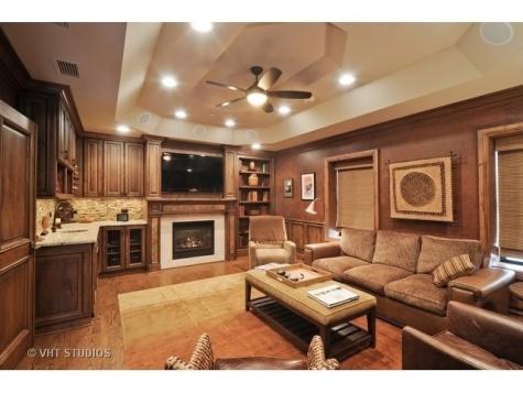 2132 Green Bay Road Highland Park IL 60035