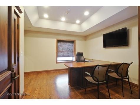 2132 Green Bay Road Highland Park IL 60035