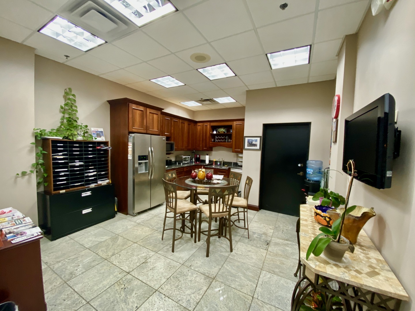 3215 Algonquin Road Rolling Meadows IL 60008